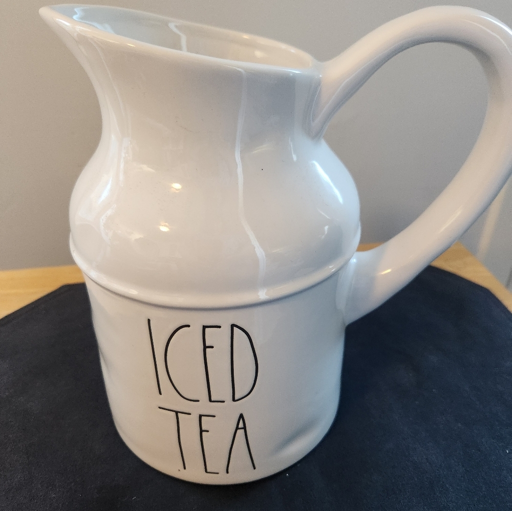 Rae Dunn ICED TEA PITCHER